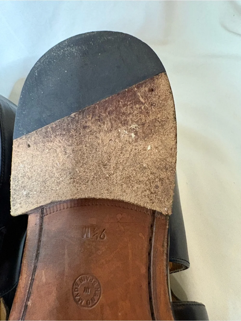 Mezlan Black Leather Fisherman-Style Men’s Sandals with Buckle